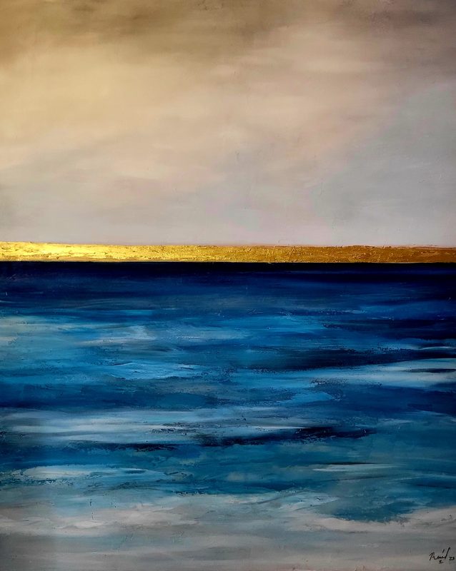 Atardecer – blue sea with a golden horizon line